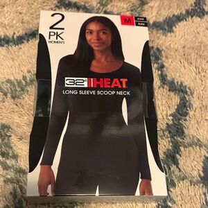 Warm wear - 32 degree heat long sleeve scoop neck shirts Size